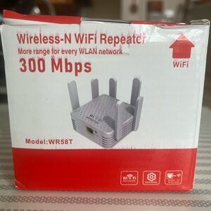 Wireless-N WiFi Repeater - 300 Mbps